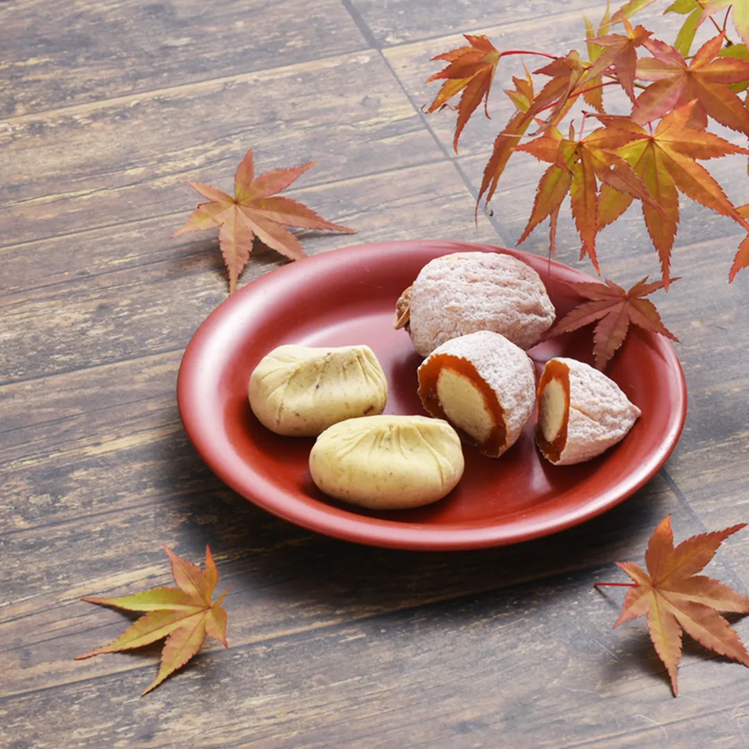 銀の森の“栗びらき”🌰