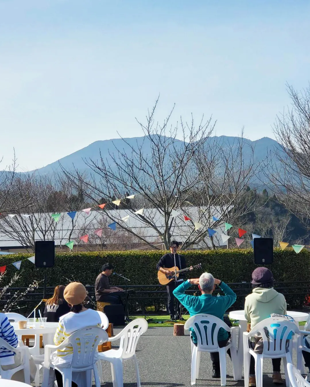 ＼ ライブステージ出演者 追加募集！／