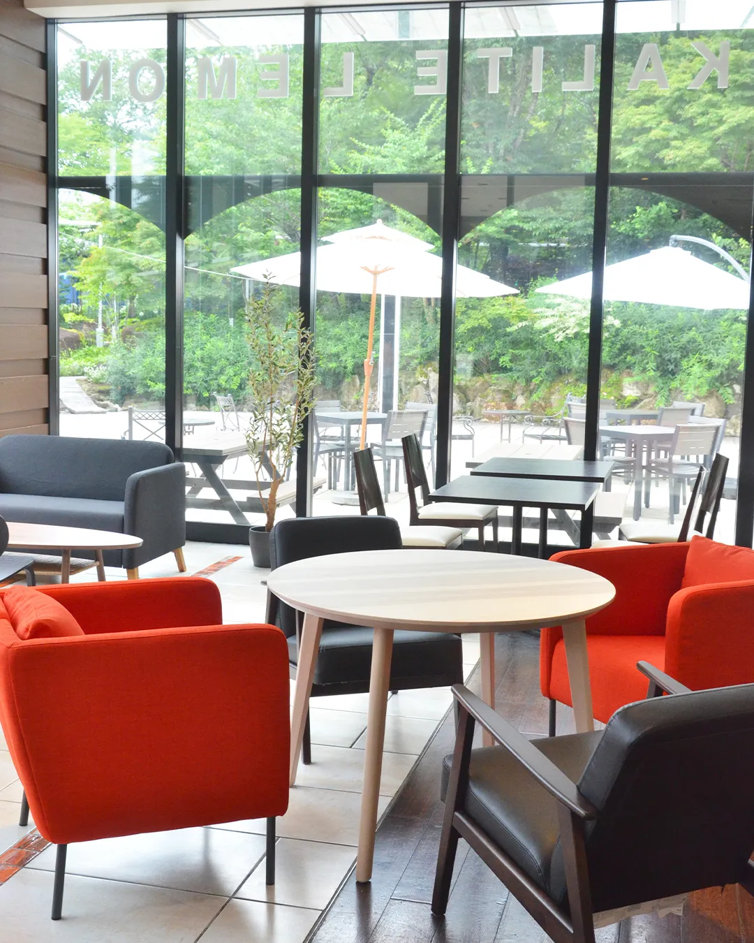 のんびりランチタイムはいかが?