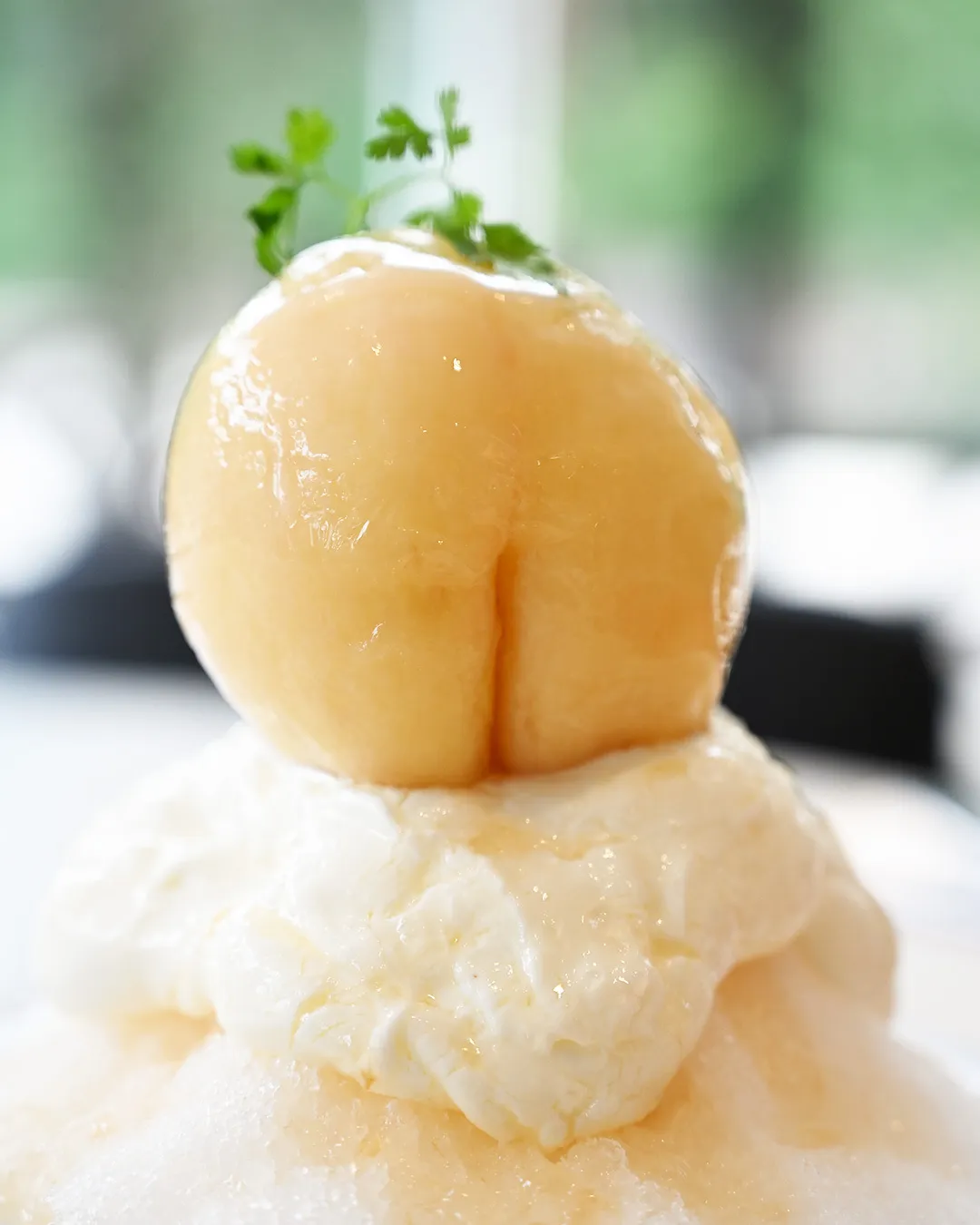桃をまるごと、夏をまるごと。